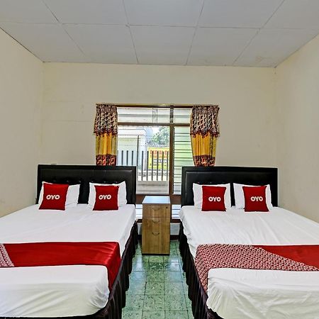 Cilopadang Oyo 90443 Hotel New Kartika In מראה חיצוני תמונה