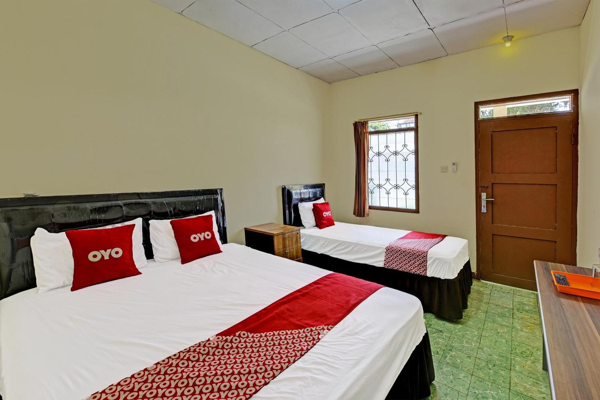 Cilopadang Oyo 90443 Hotel New Kartika In מראה חיצוני תמונה