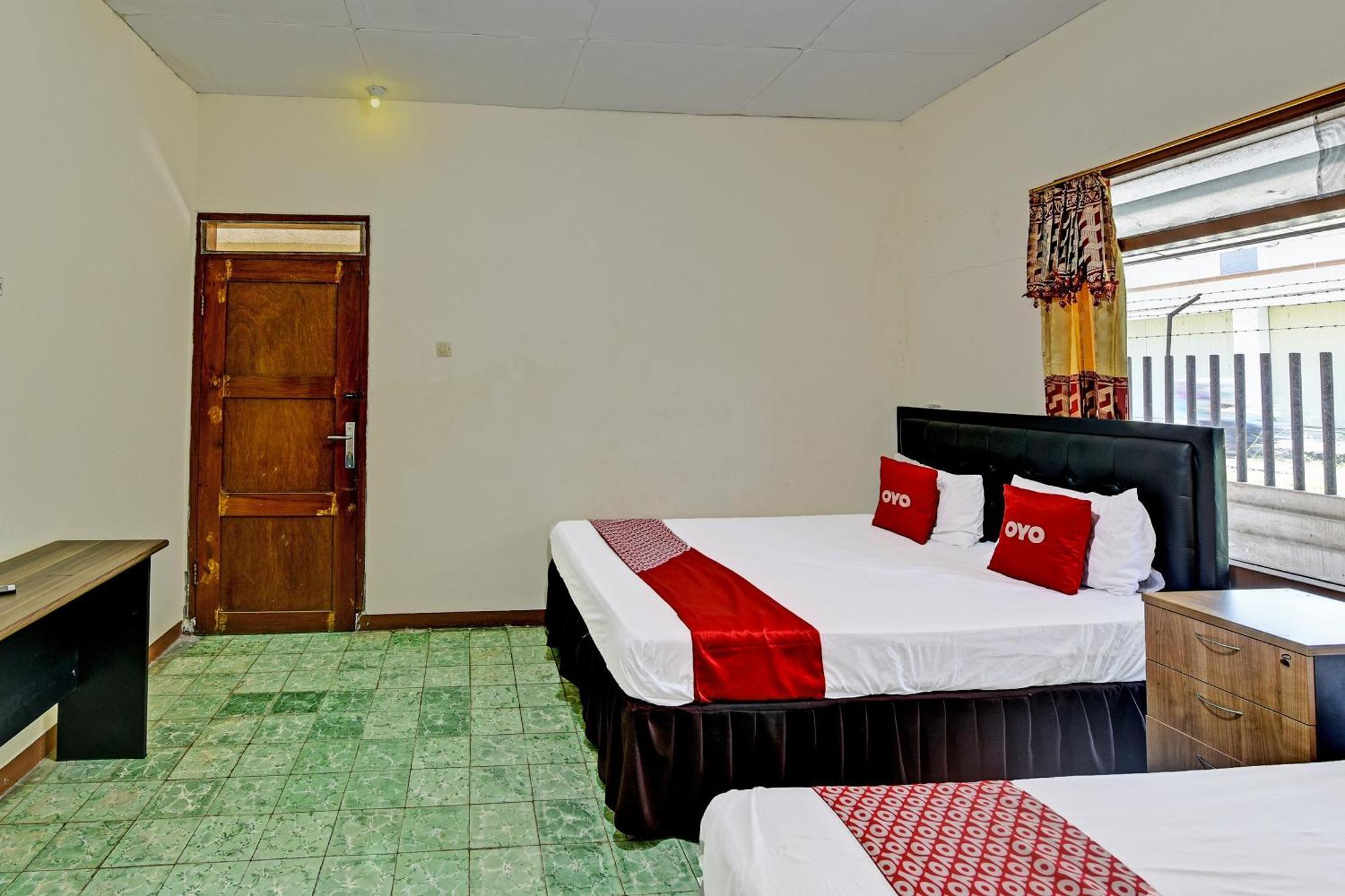 Cilopadang Oyo 90443 Hotel New Kartika In מראה חיצוני תמונה