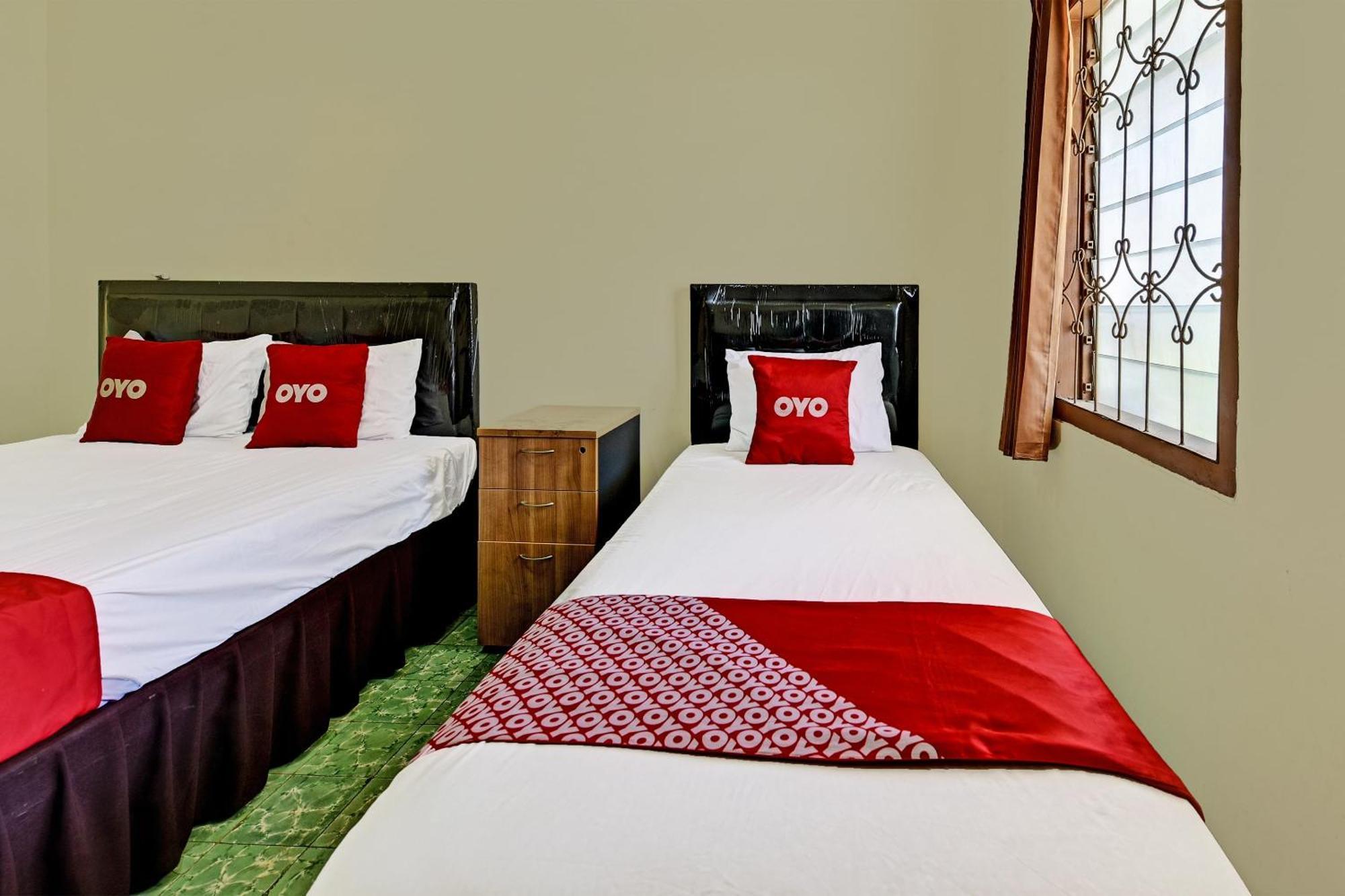 Cilopadang Oyo 90443 Hotel New Kartika In מראה חיצוני תמונה